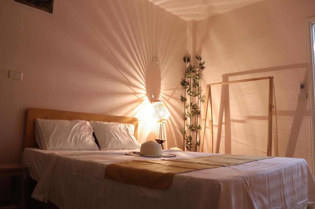 Hola Homestay Ханой Экстерьер фото