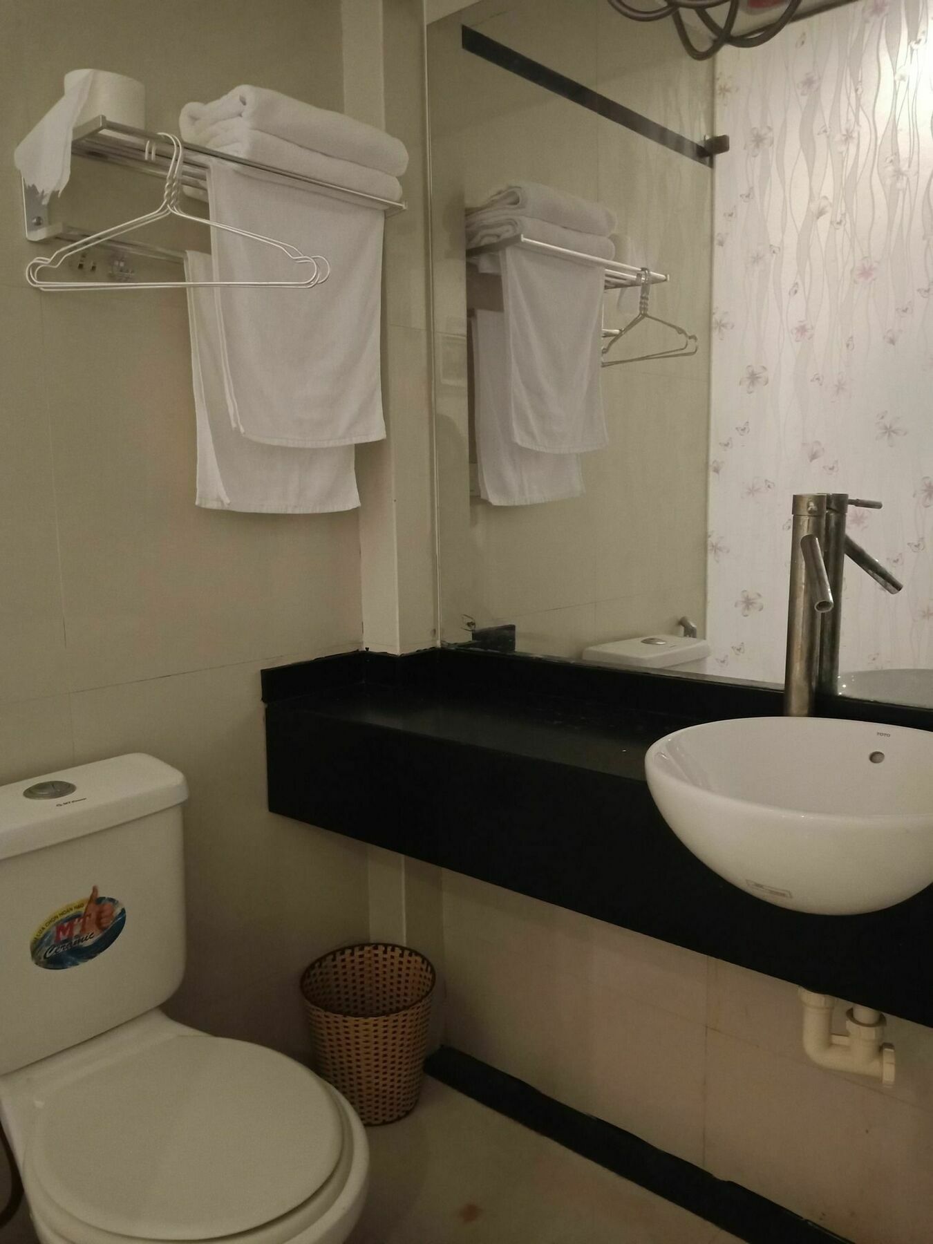 Hola Homestay Ханой Экстерьер фото